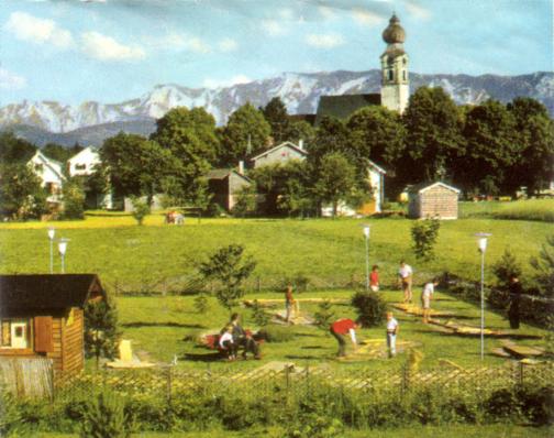 Der ehemalige Minigolfplatz Pechatschek, heute stehen da u.a. die Wohnhausbauten Agergasse