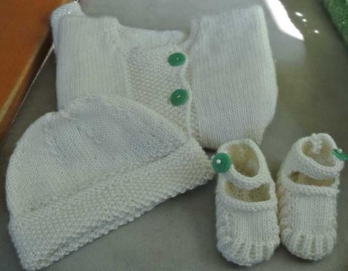  Baby Erstlingsgarnitur ( 0 - 3 Monate)