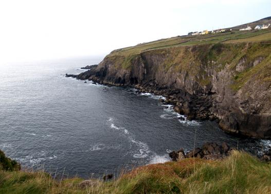 Dunbegfort, Insel Dingle, ist zum Teil schon ins Meer gestürzt. Die noch erhaltenen Teile kann man besichtigen.