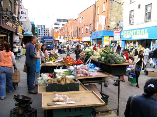 Belebter Mooremarket in Dublin