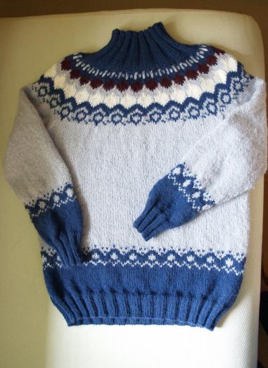 Damenpullover aus Drops W olle